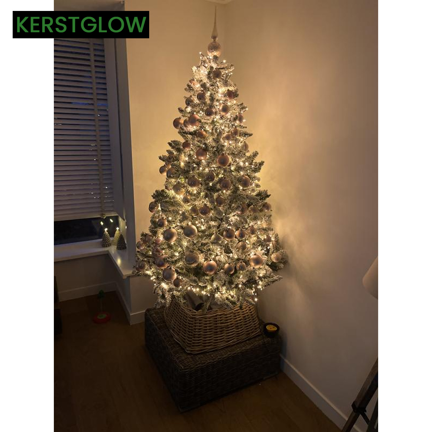 Premium Kunstkerstboom Sneeuw van 180 cm 2